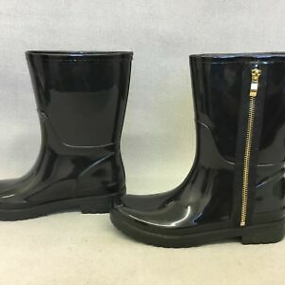 Unlisted by Kenneth Cole Zip Rain Boots - Picture 2 of 15